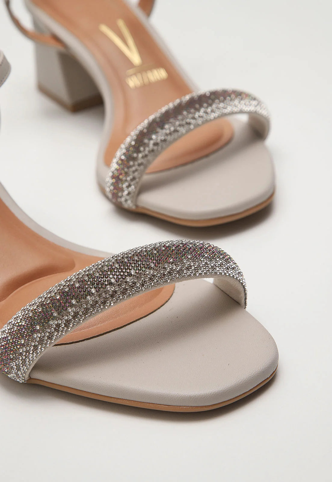 Sandália Vizzano Tira Hotffix Cinza - Imagem 5