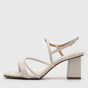 Sandália Vizzano Tiras Off-White