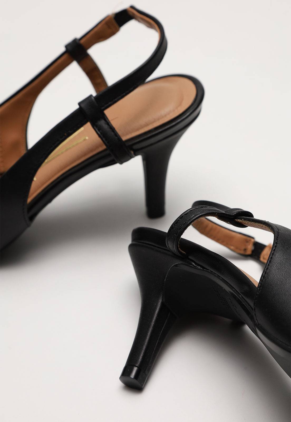 Scarpin Slingback Vizzano Aplicação Preto - Imagem 4